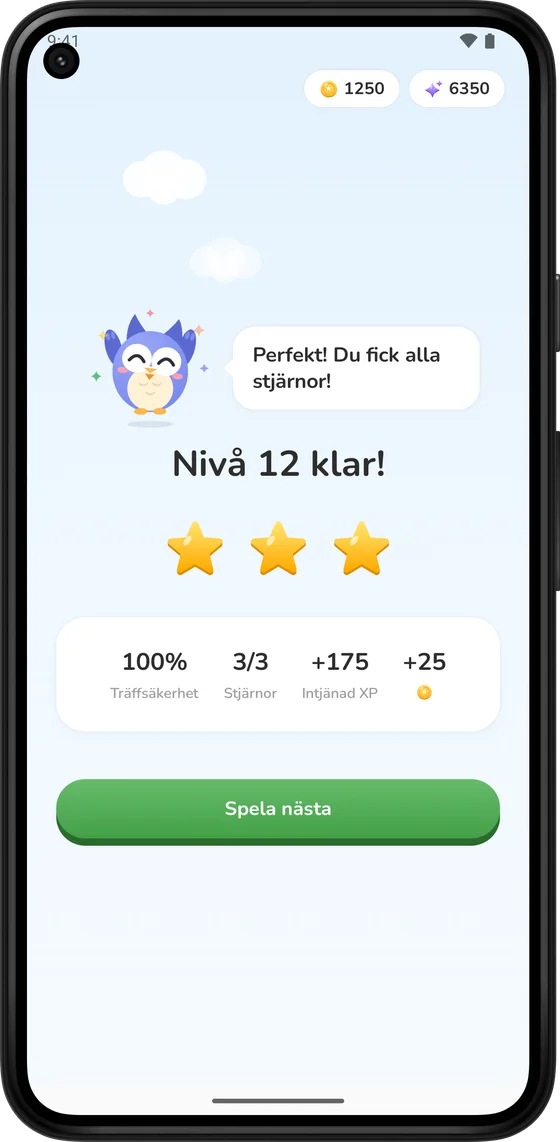 Skärmen när en nivå är klar, med tre stjärnor och mynt